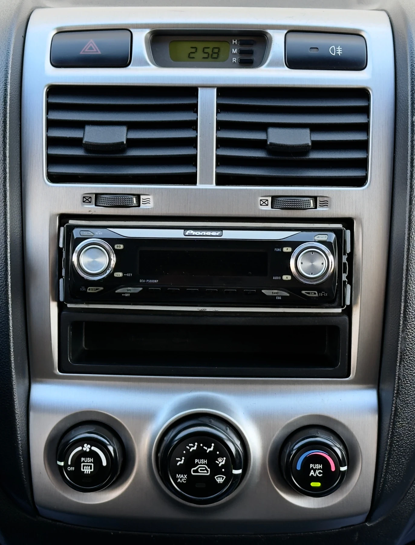 Kia Sportage 2.0CRDi 4WD  | Mobile.bg   12