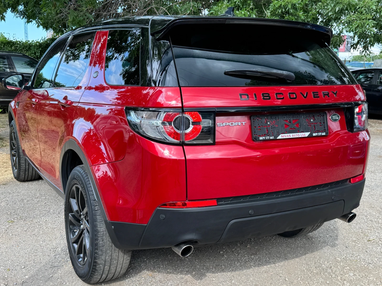 Land Rover Discovery Sport Уникално Запазен Джип!!! - изображение 6