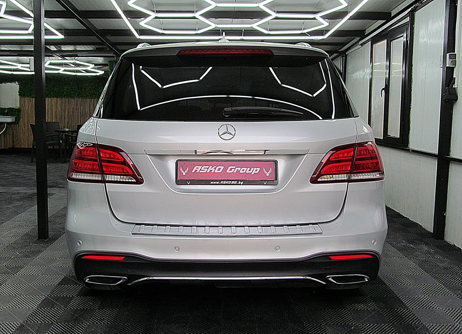Mercedes-Benz GLE 350 AMG/360-kamera/KeylessGo/ПОДГРЕВ ОБДУХВАНЕ ЛИЗИНГ - изображение 5