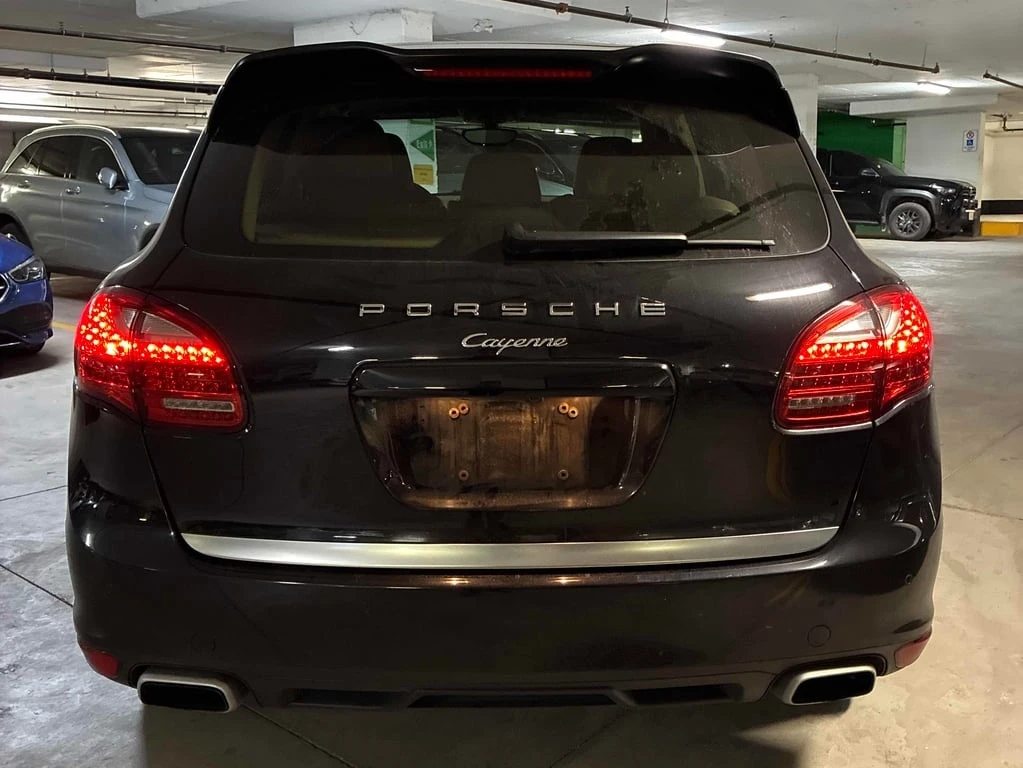 Porsche Cayenne * AWD 4dr * CARFAX *    | Mobile.bg   4