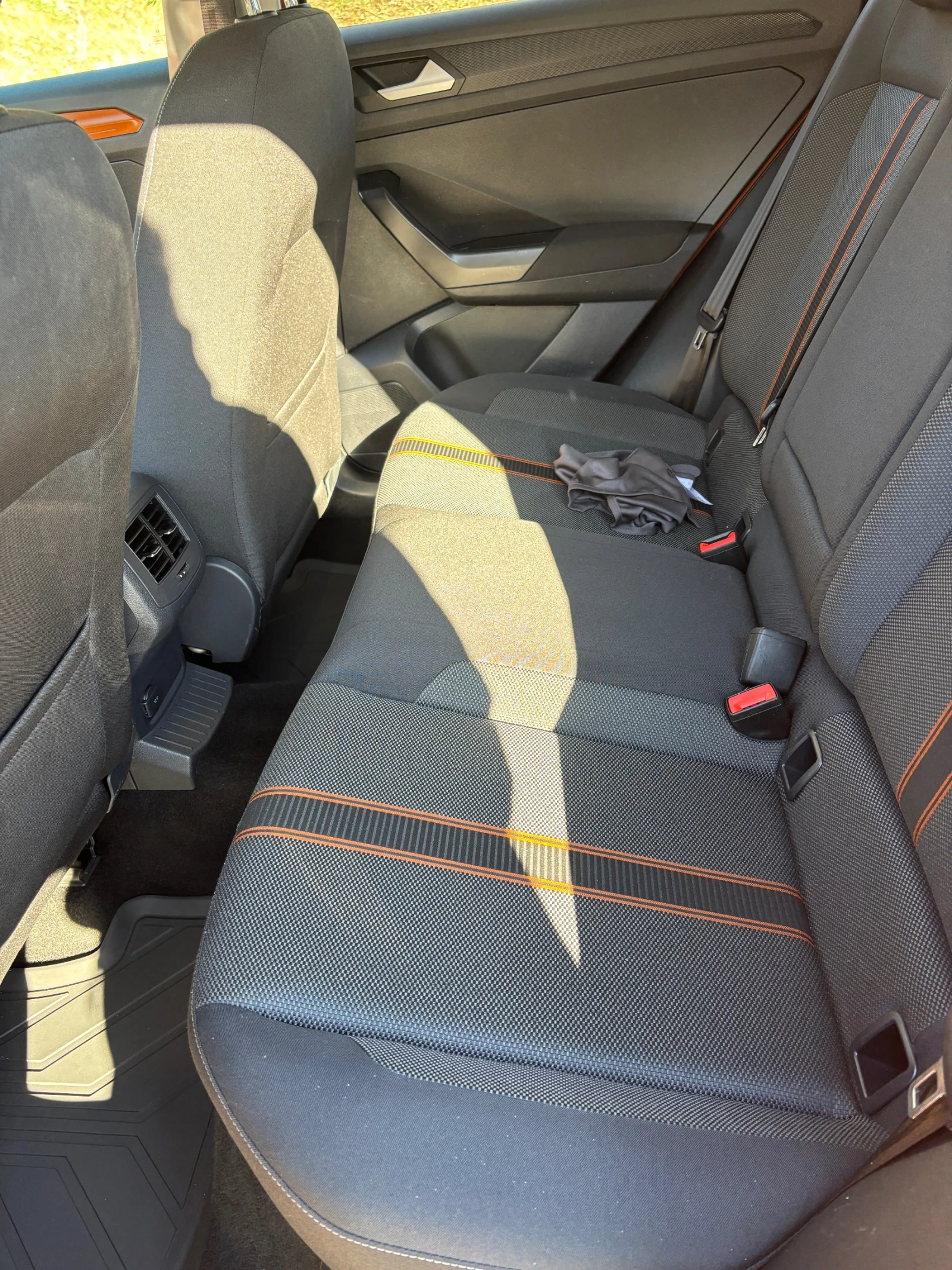 VW T-Roc 4 MOTION , снимка 8 - Автомобили и джипове - 53442430