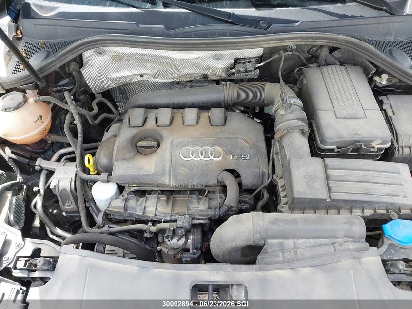 Audi Q3 2.0l Premium, снимка 10 - Автомобили и джипове - 55074059