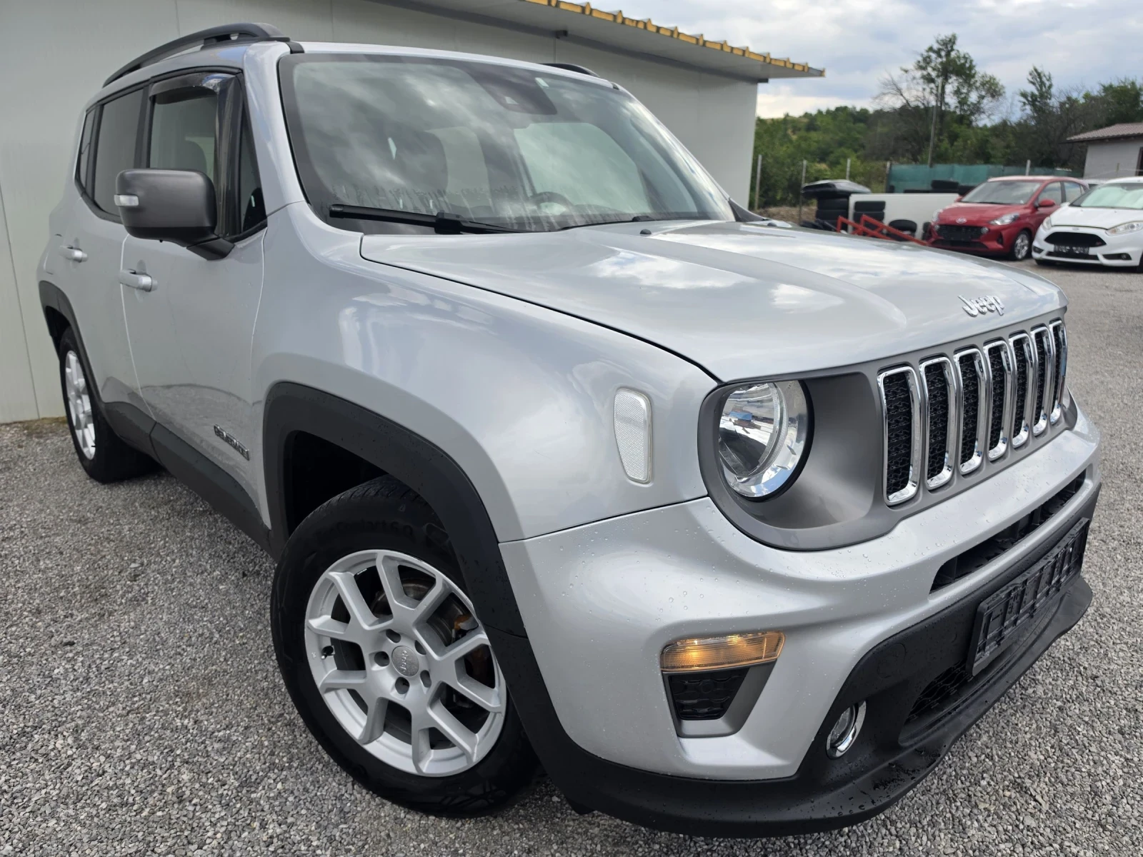Jeep Renegade 1.6MJet2 120000km Avtomatik, снимка 3 - Автомобили и джипове - 55225031