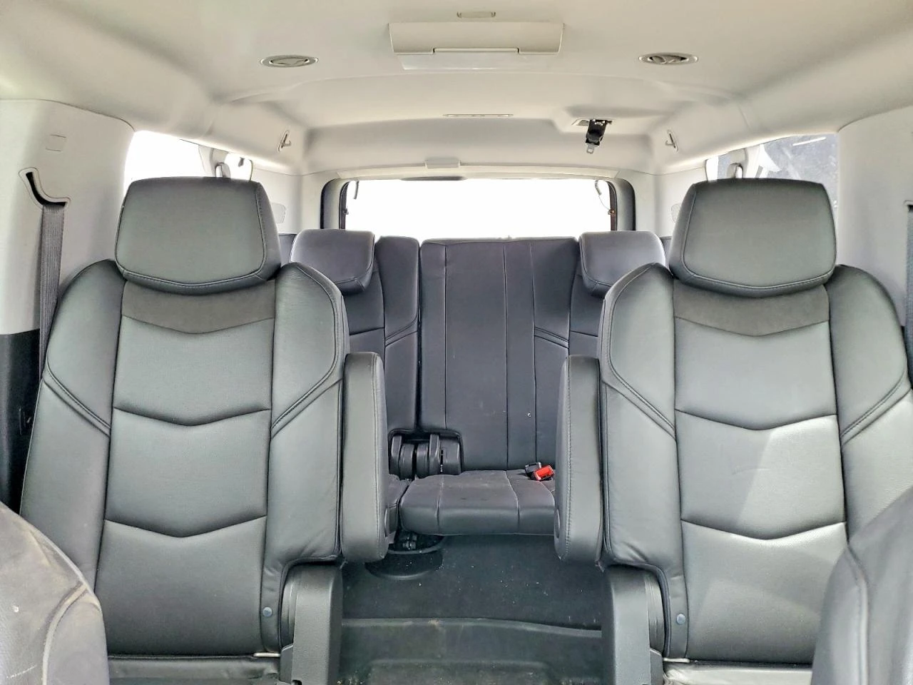 Cadillac Escalade ESV PREMIUM LUXURY 4x4, снимка 10 - Автомобили и джипове - 55323601