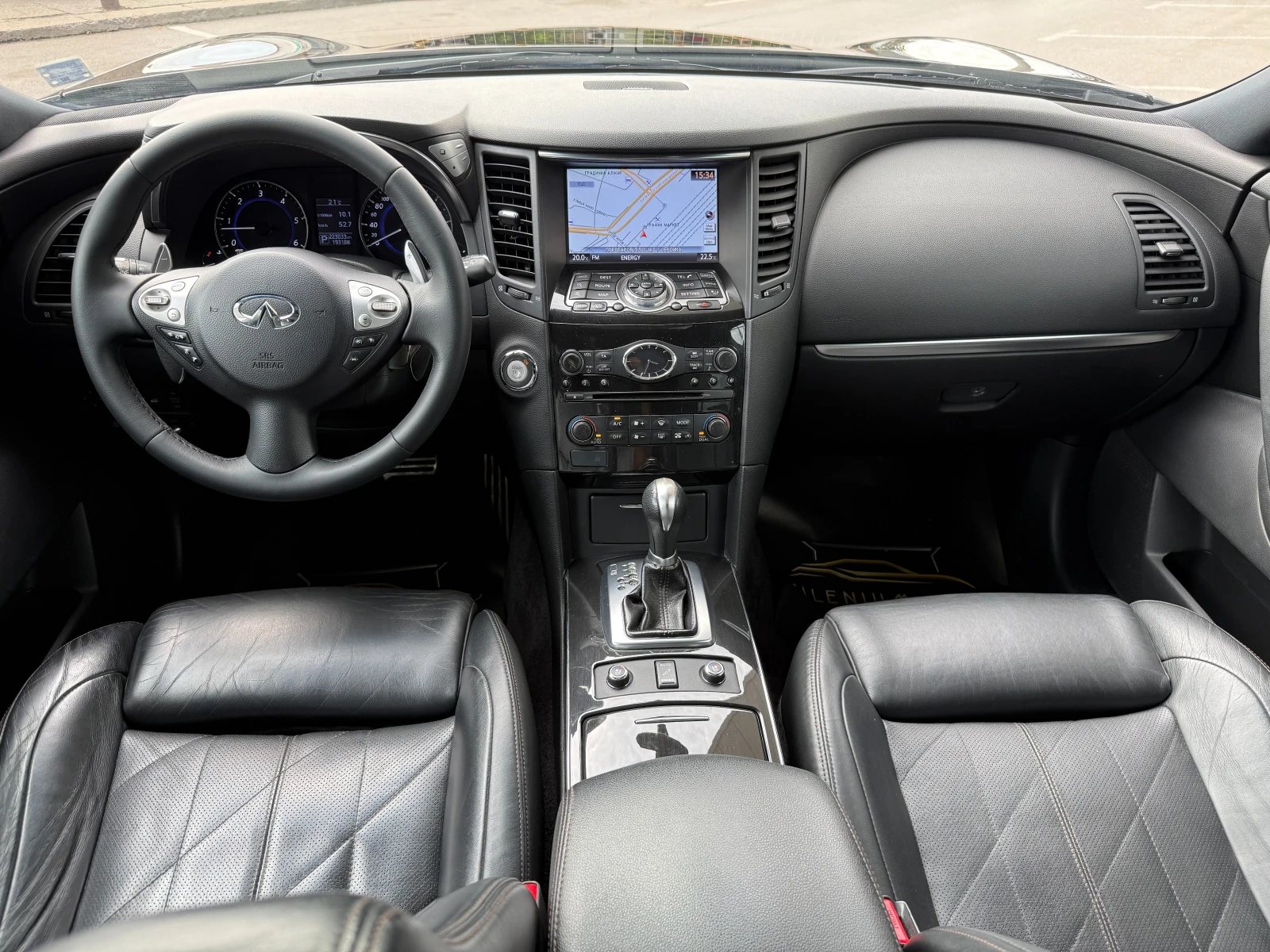 Infiniti QX70 6 МЕСЕЦА ГАРА0НЦИЯ/3.0D 238к.с. От България!!!, снимка 10 - Автомобили и джипове - 56103280