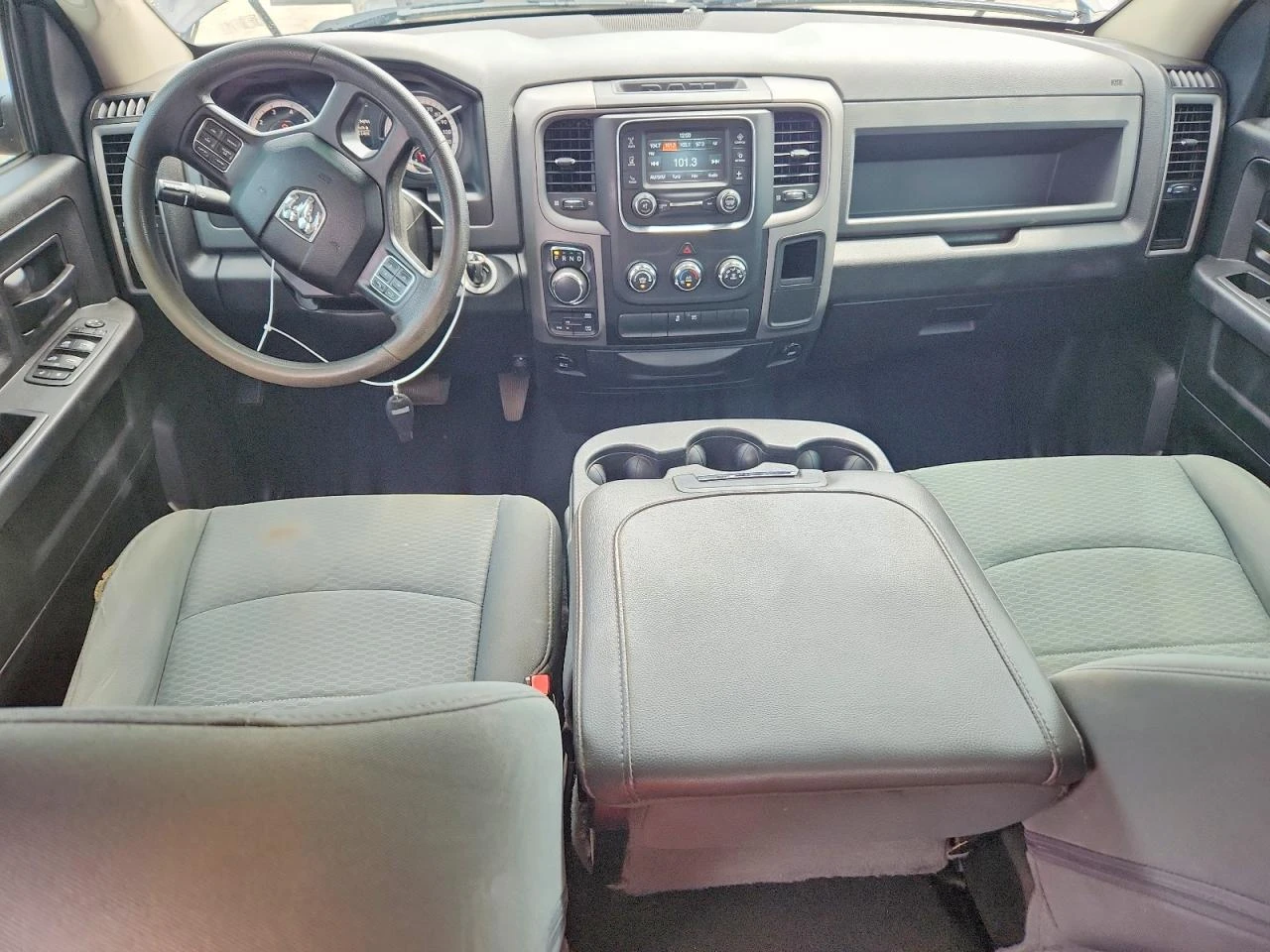 Dodge RAM 1500 3.6l St, снимка 8 - Автомобили и джипове - 56145920
