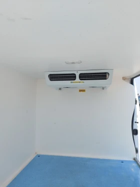 Renault Trafic събира 3 евро палета! Ориг.КМ и БОЯ, снимка 7