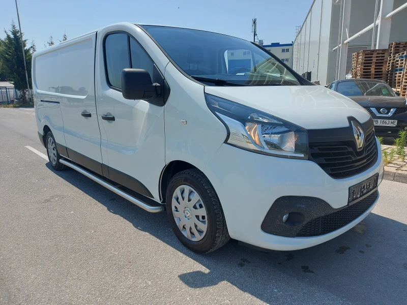 Renault Trafic събира 3 евро палета! Ориг.КМ и БОЯ, снимка 2 - Бусове и автобуси - 50751342