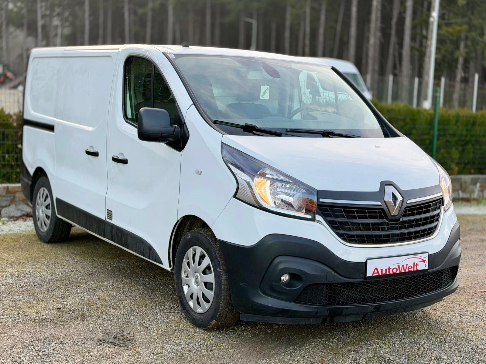 Renault Trafic 2.0 D АВТОМАТИК, снимка 1