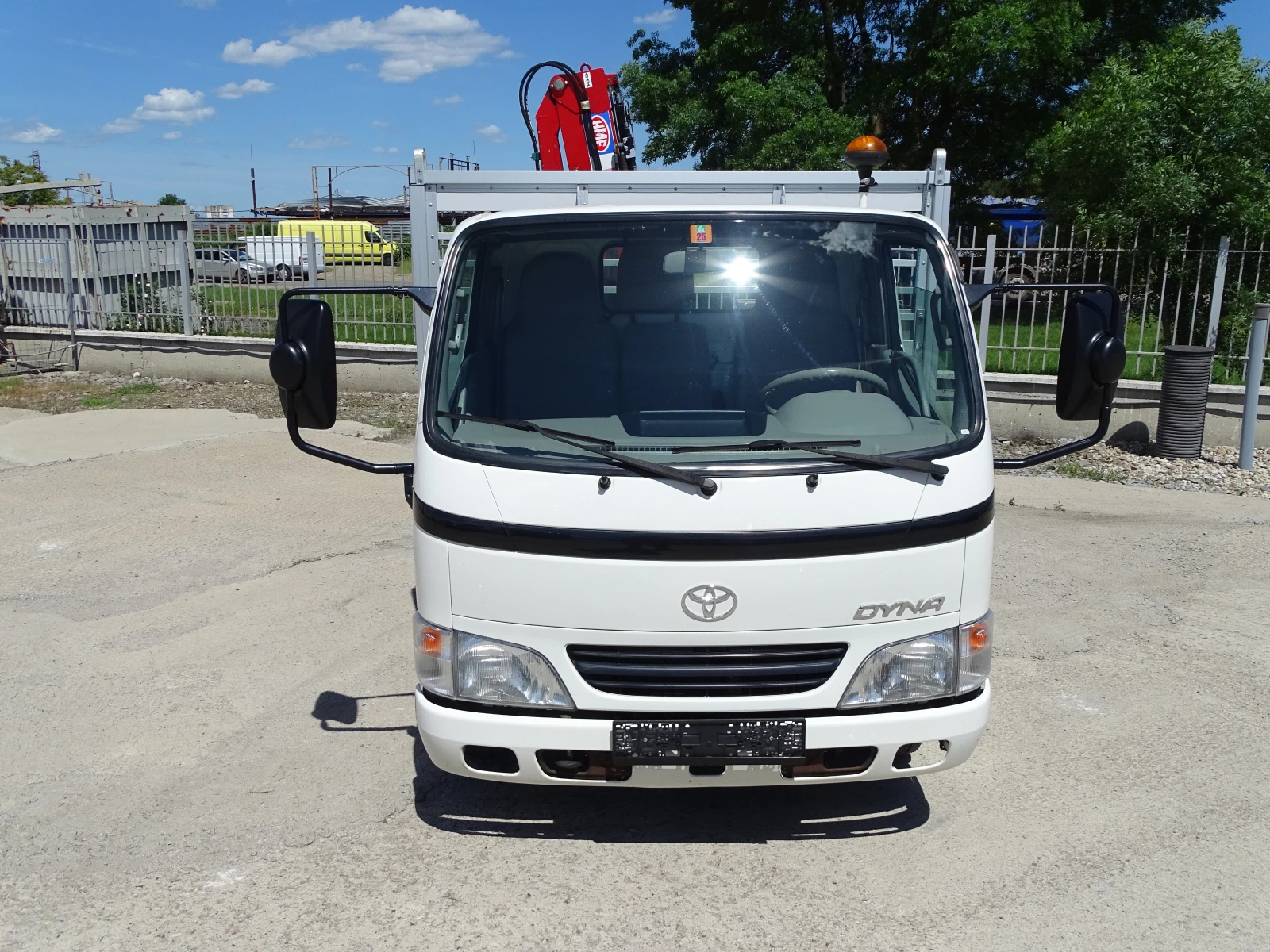 Toyota DYNA БОРДОВИ С КРАН 1670 kg, снимка 10 - Бусове и автобуси - 54712769