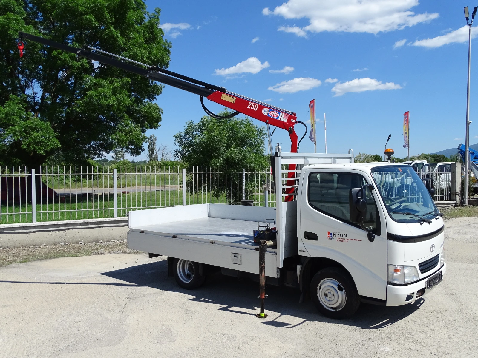 Toyota DYNA БОРДОВИ С КРАН 1670 kg
