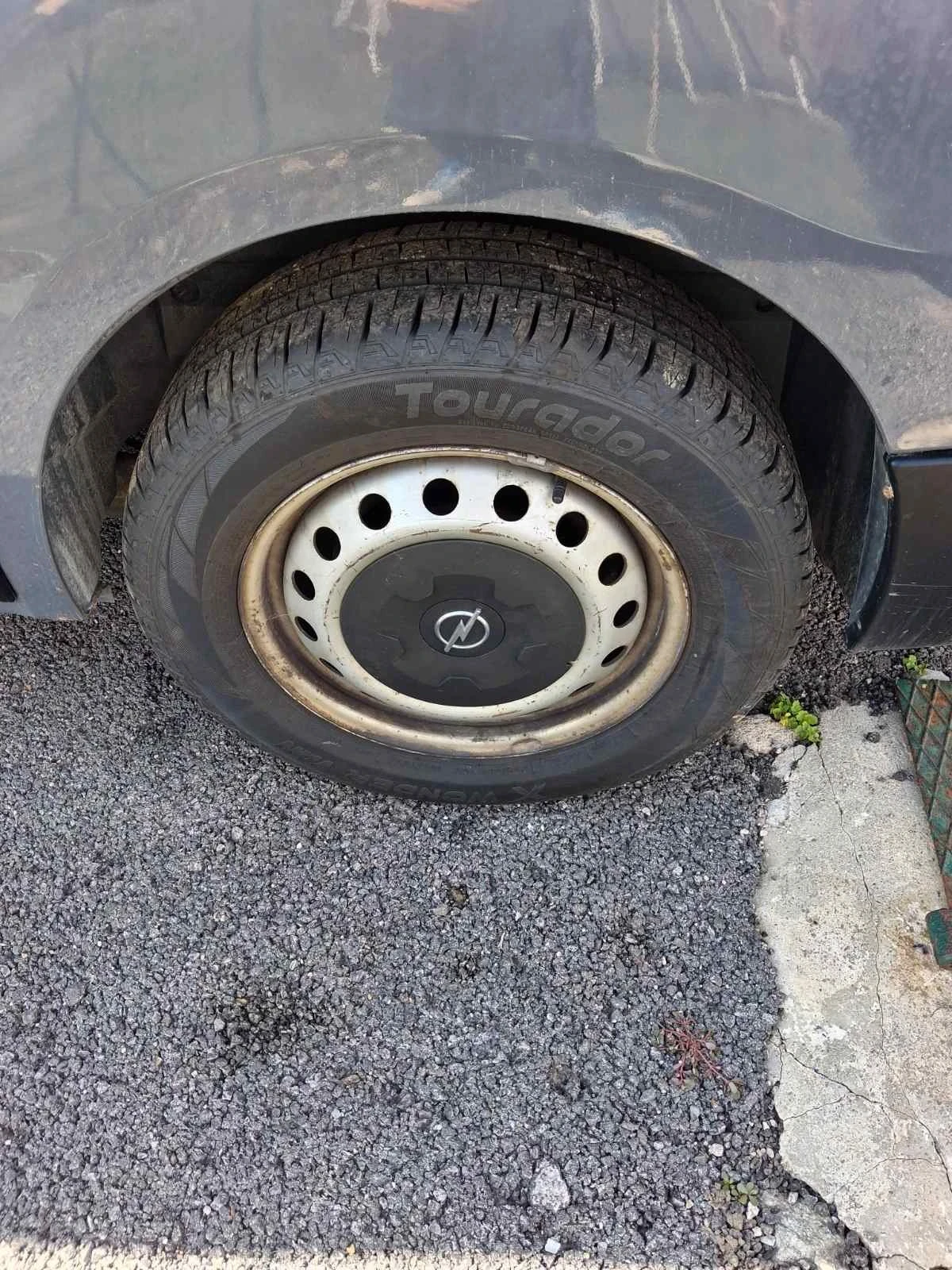 Opel Vivaro, снимка 8 - Бусове и автобуси - 55025607