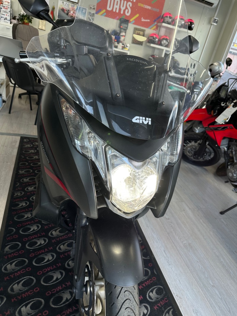 Honda Integra 750S ABS, Akrapovic, снимка 6 - Мотоциклети и мототехника - 40171700