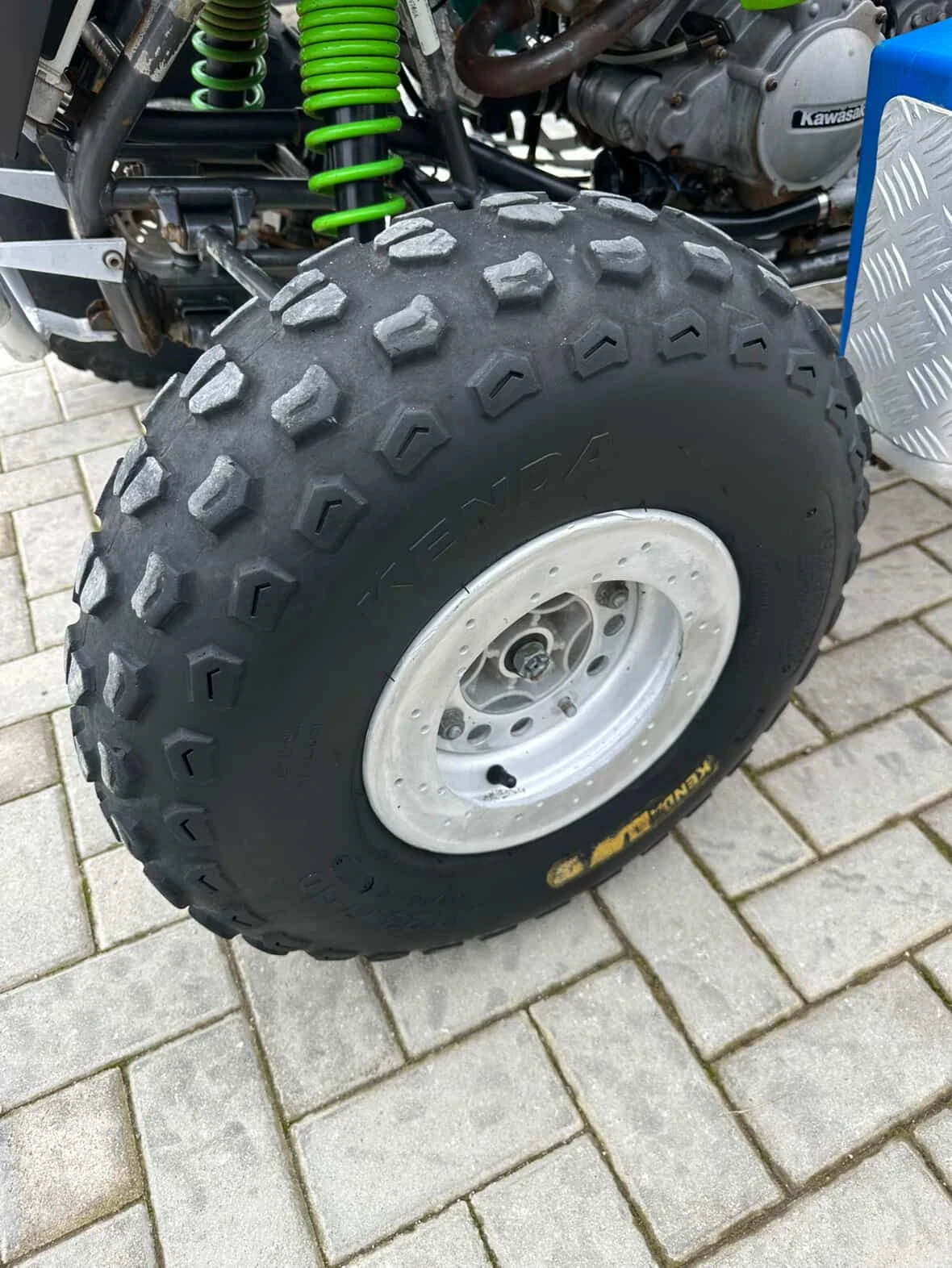 Kawasaki Kfx Нов внос - изображение 5