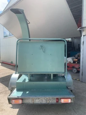 Специализирани машини Други Дробилка за клони Vermeer 620BCI, снимка 3