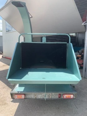 Специализирани машини Други Дробилка за клони Vermeer 620BCI, снимка 4