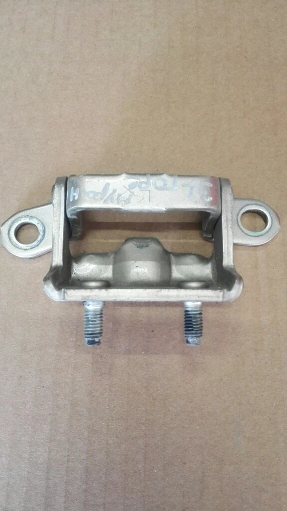 Панта врата задна лява горна Нисан Мурано