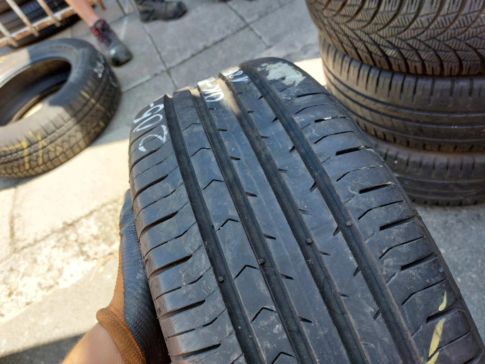 ���� 205/60R15 | Mobile.bg � ����������� 1
