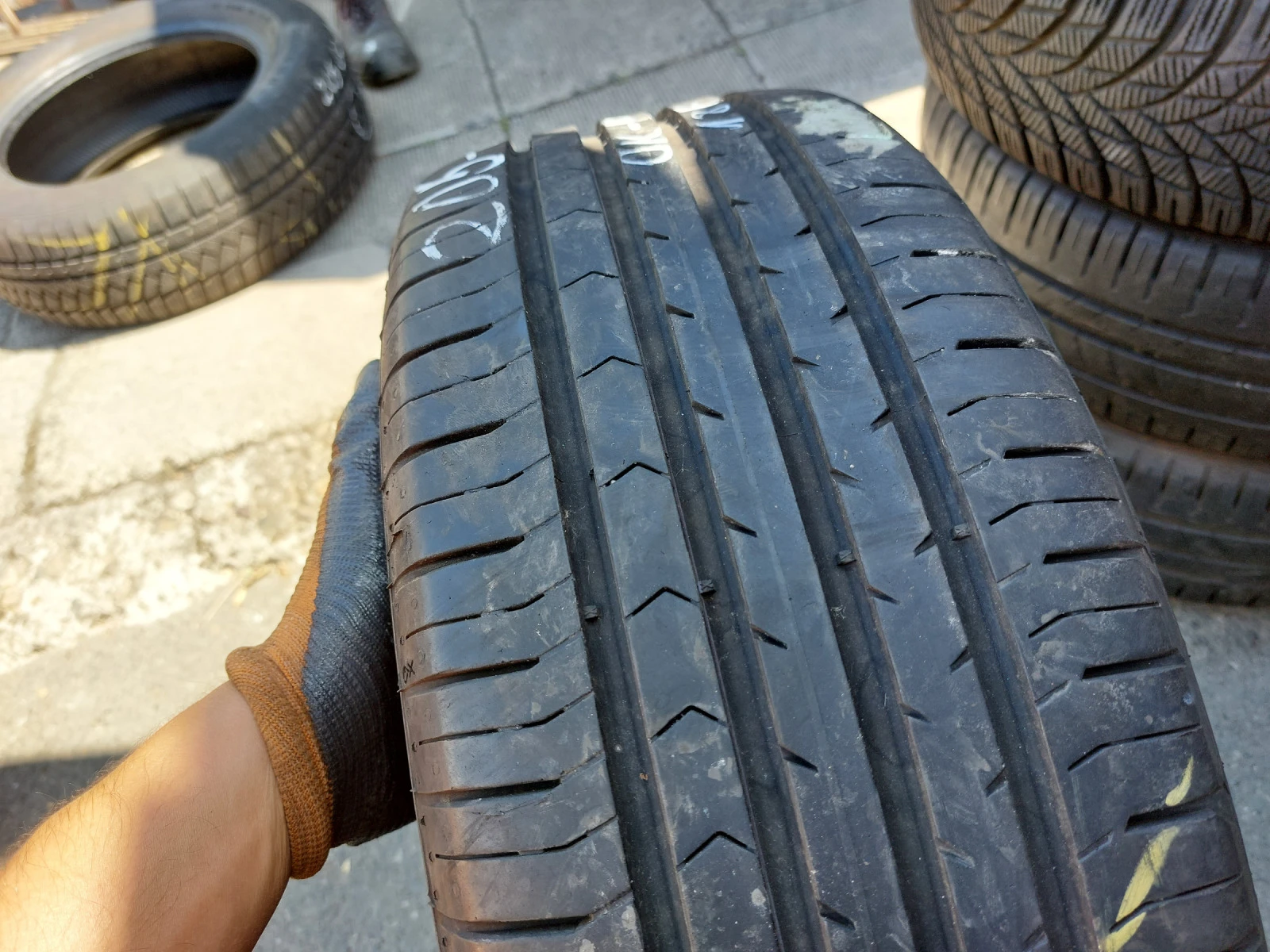 ���� 205/60R15 | Mobile.bg � ����������� 2