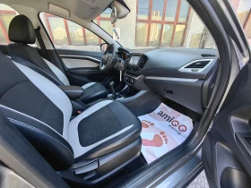 Lada Vesta CROSS 1.6 Бензин 102 кс, Евро 6, Топ състояние , снимка 16