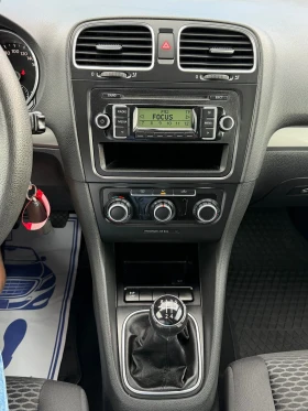 VW Golf 1.4i 80к.с * Климатик* * Стария мотор* , снимка 15