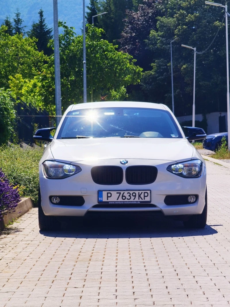 BMW 118 D Сменени вериги! , снимка 3 - Автомобили и джипове - 46984527