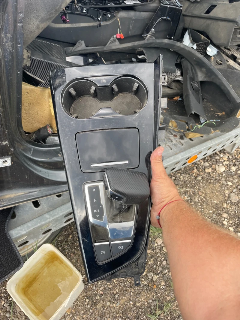 Audi A4, снимка 10 - Автомобили и джипове - 47361589