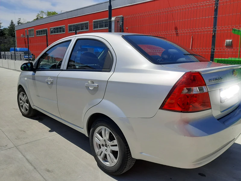 Chevrolet Aveo, снимка 7 - Автомобили и джипове - 49057173