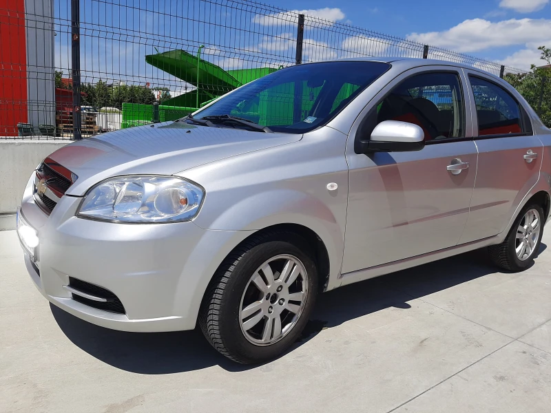 Chevrolet Aveo, снимка 1 - Автомобили и джипове - 49057173