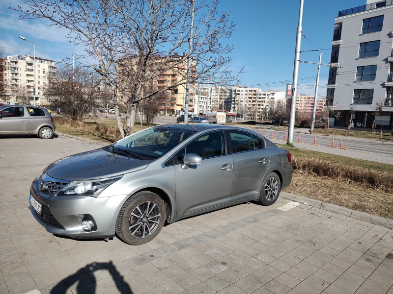 Toyota Avensis, снимка 3 - Автомобили и джипове - 52477346
