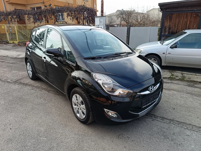 Hyundai Ix20 1.6-125к.с.в перф. Състояние , снимка 8 - Автомобили и джипове - 52940265