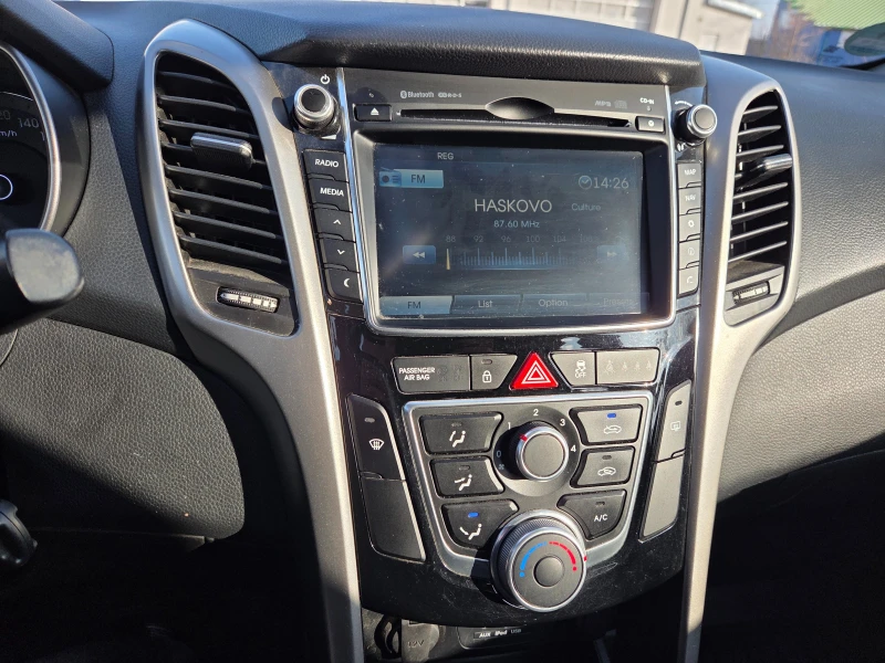 Hyundai I30, снимка 5 - Автомобили и джипове - 53144130