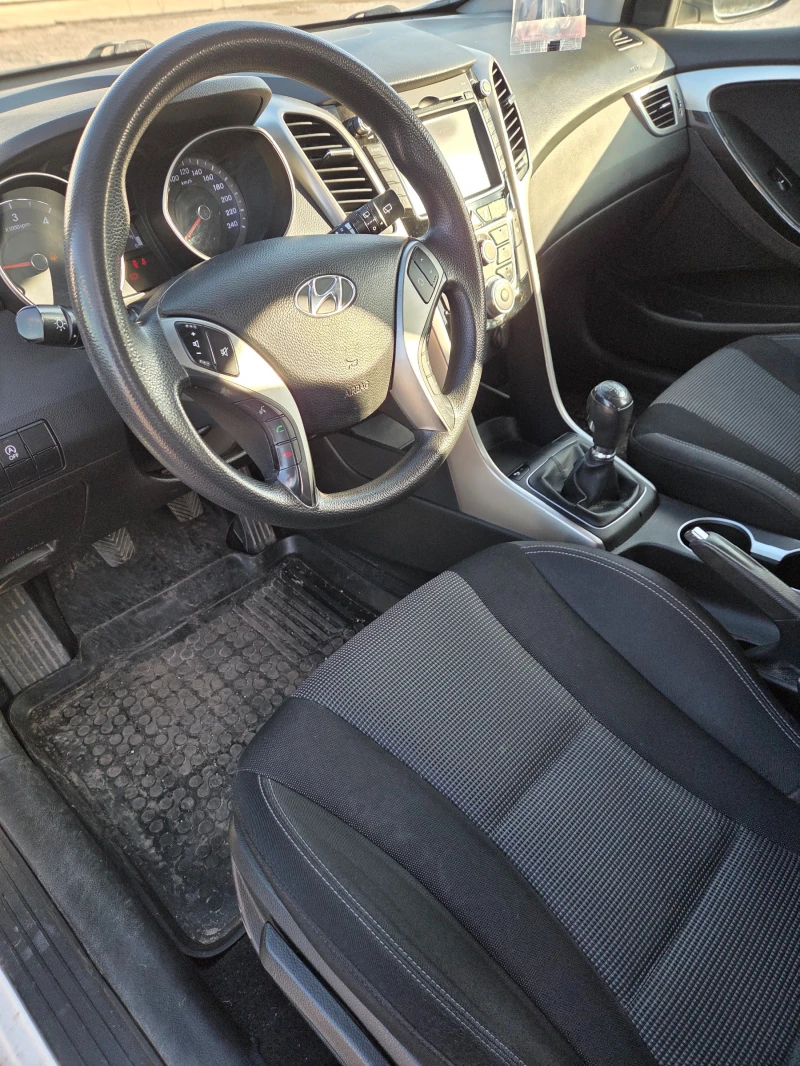 Hyundai I30, снимка 16 - Автомобили и джипове - 53144130