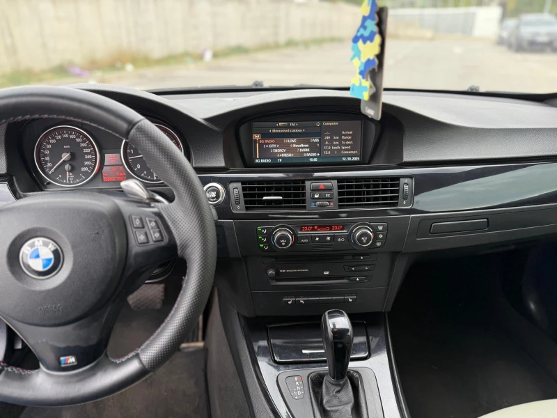 BMW 330, снимка 10 - Автомобили и джипове - 53208622