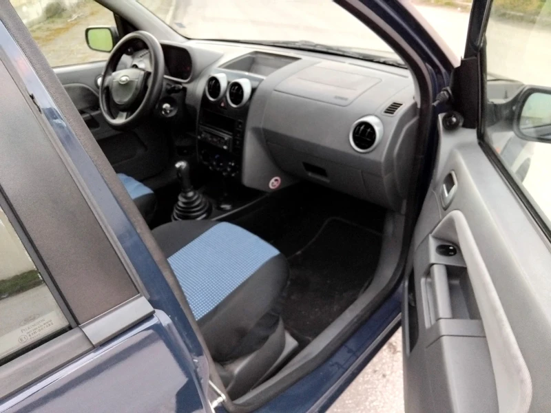 Ford Fusion 1.6i.80+ КЛИМА. БЕНЗИН 2004г , снимка 16 - Автомобили и джипове - 53499649