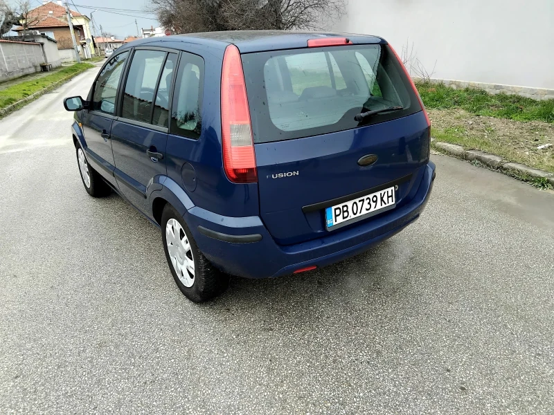Ford Fusion 1.6i.80+ КЛИМА. БЕНЗИН 2004г , снимка 3 - Автомобили и джипове - 53499649