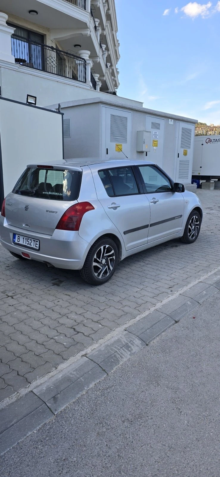 Suzuki Swift, снимка 5 - Автомобили и джипове - 47309367