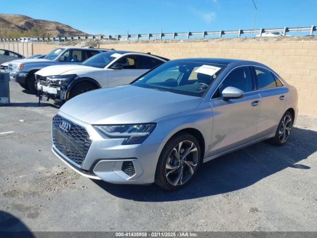 Audi A3 PREMIUM 40 TFSI S TRONIC, снимка 2 - Автомобили и джипове - 49543461