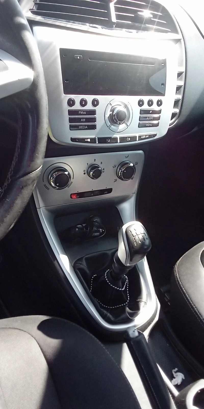 Lancia Delta 1.6 Multijet 16V DPF - изображение 6