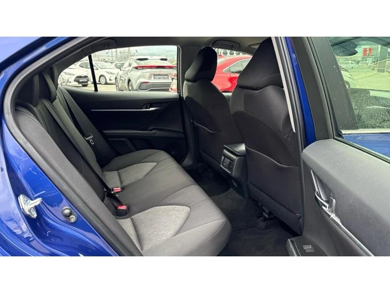 Toyota Camry 2.5HSD BUSINESS, снимка 7 - Автомобили и джипове - 53957436