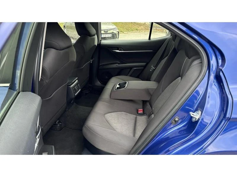 Toyota Camry 2.5HSD BUSINESS, снимка 11 - Автомобили и джипове - 53957436