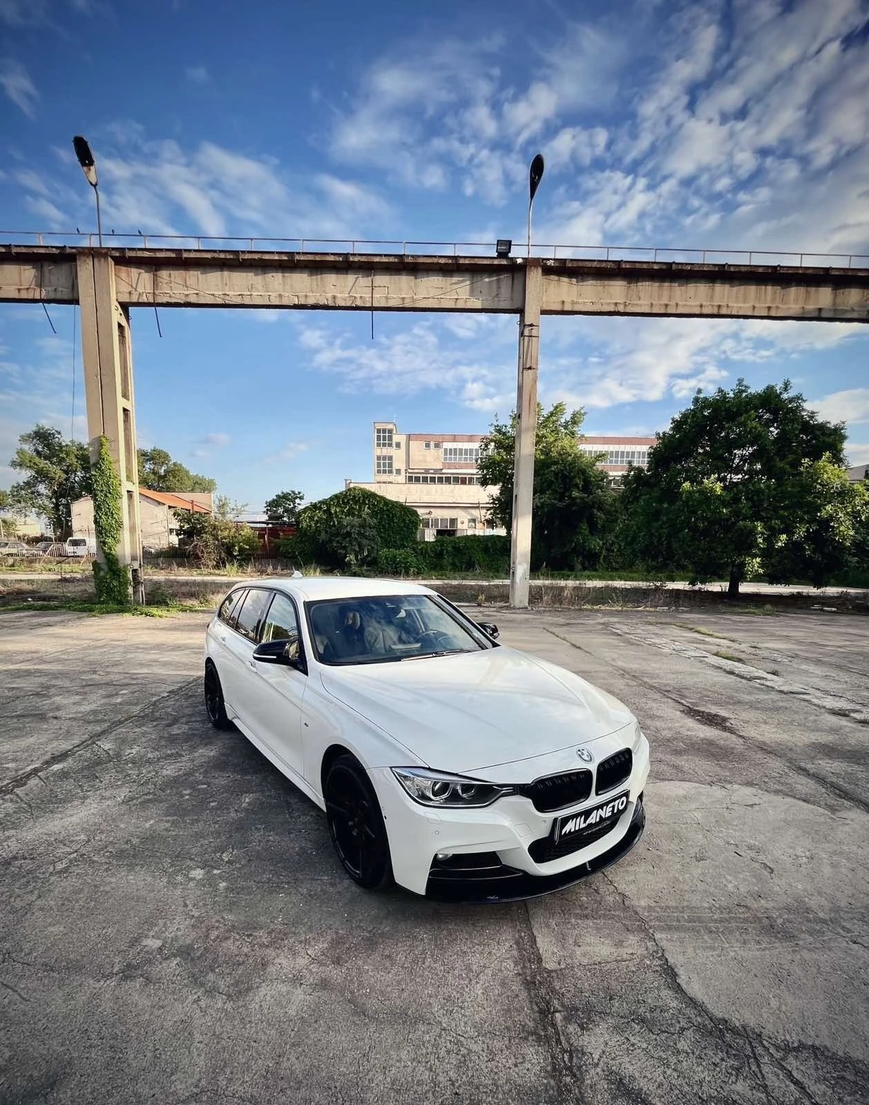 BMW 320 ///M-Sport - изображение 8