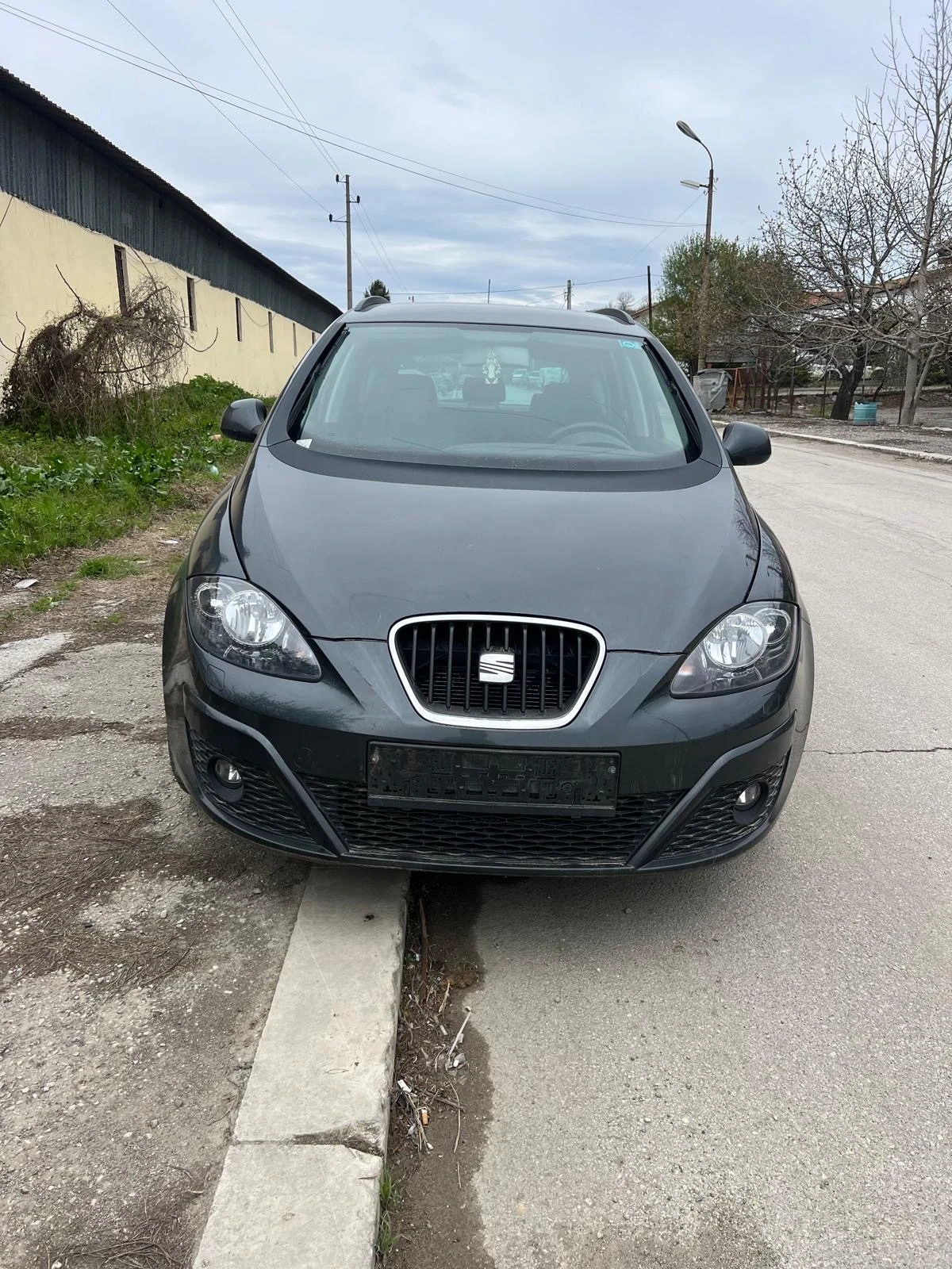 Seat Altea XL 1.6tdi klima face - изображение 2