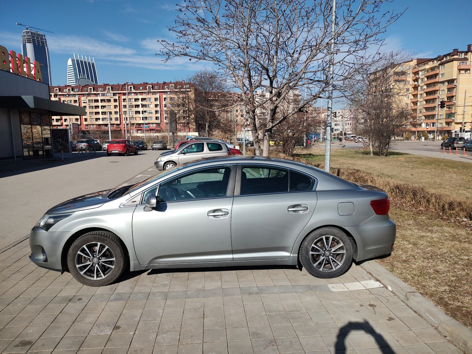 Toyota Avensis  - изображение 9