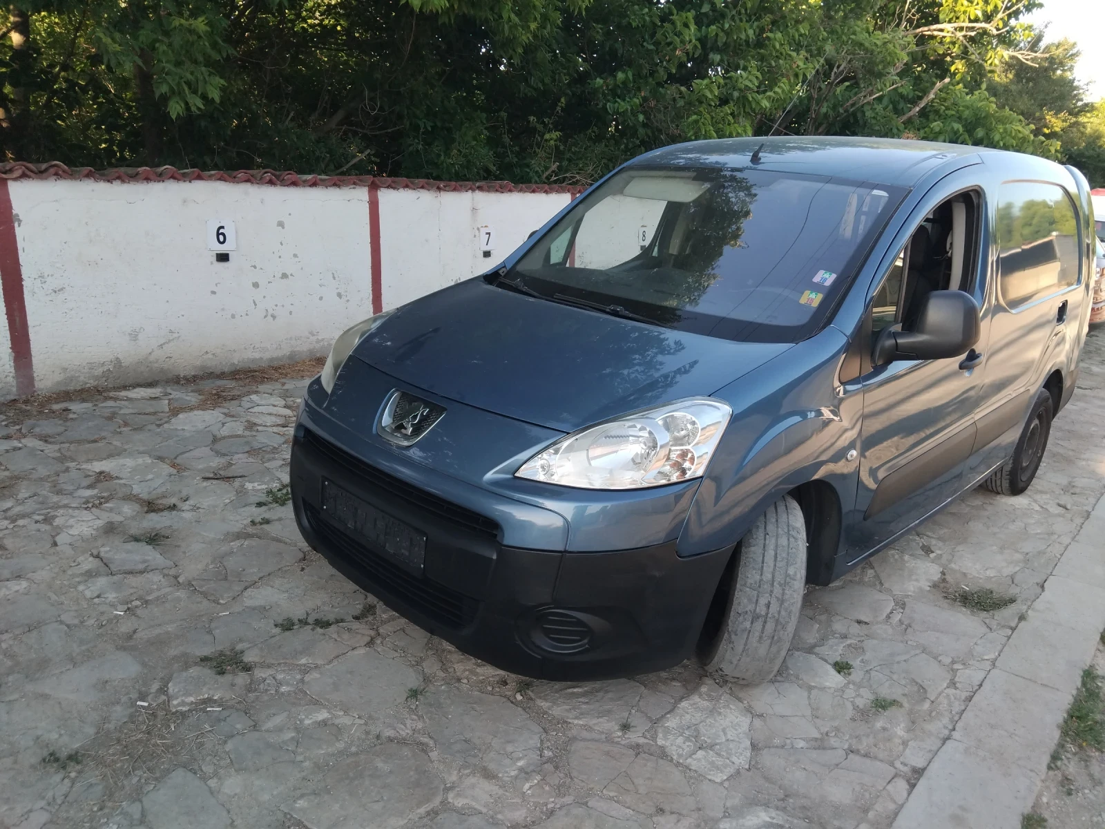 Peugeot Partner 1.6 HDI 90к.с LONG - изображение 2