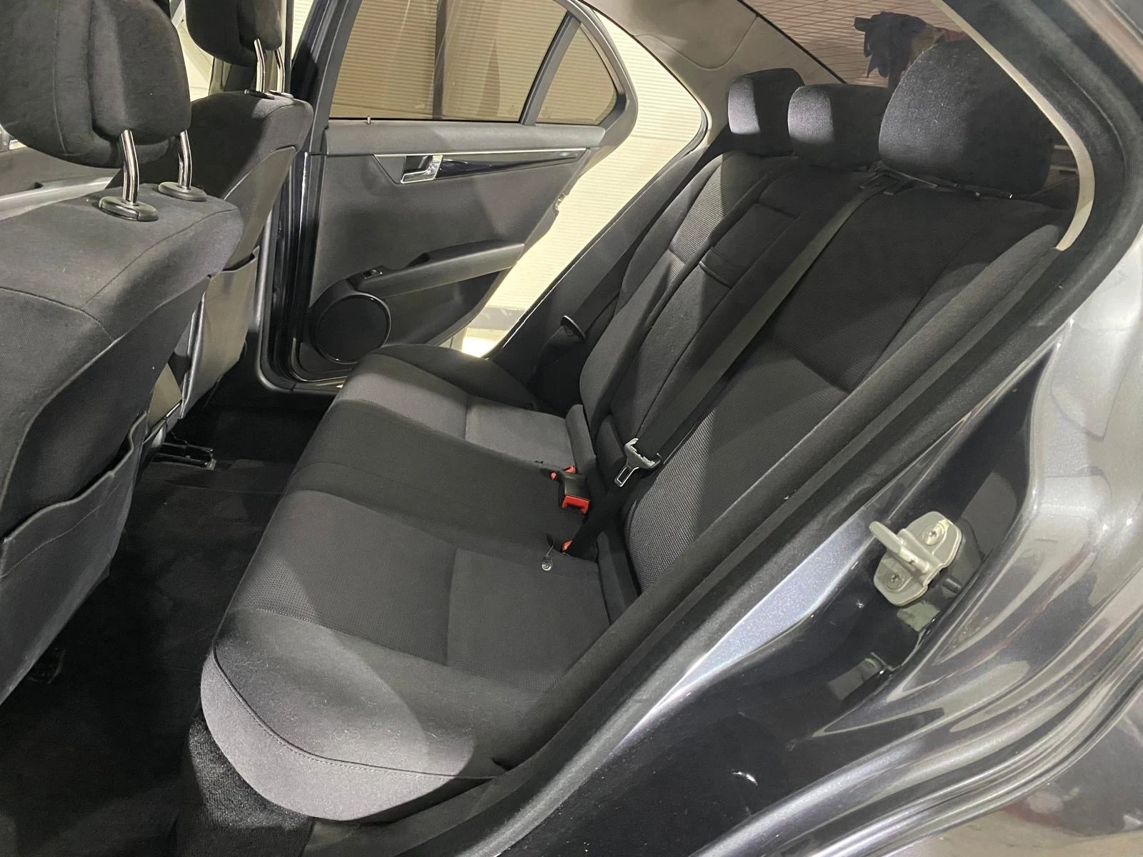 Mercedes-Benz C 180 | Mobile.bg   12