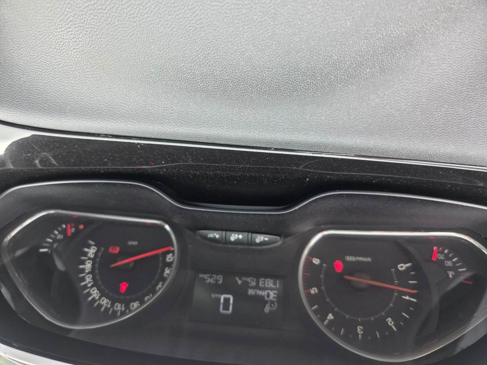 Peugeot 208 1.4HDI | Mobile.bg   12