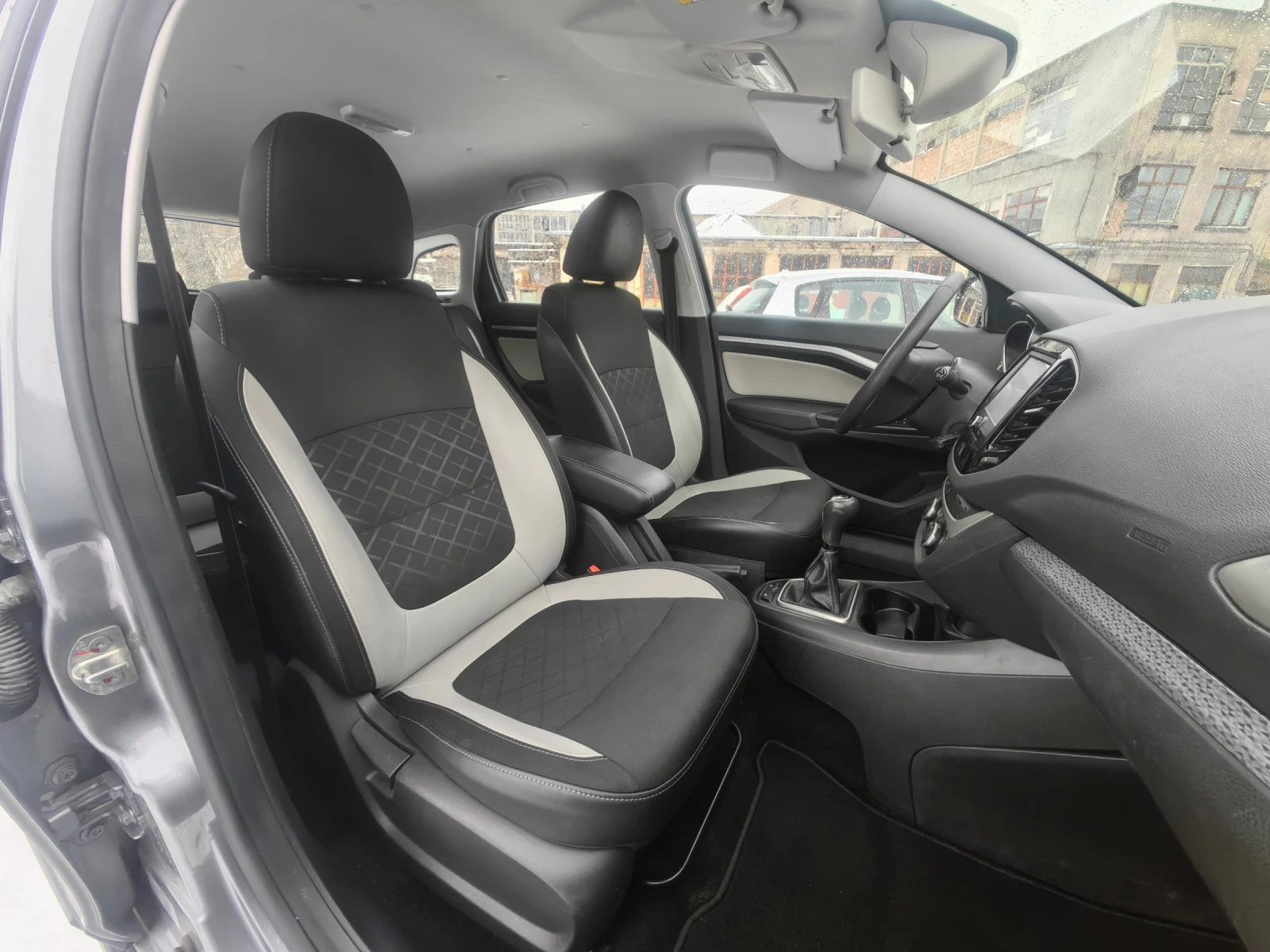 Lada Vesta CROSS 1.6 ������ 102 ��, ���� 6, ��� ���������  | Mobile.bg � ����������� 16