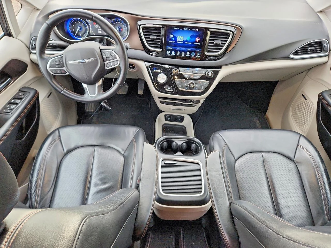 Chrysler Pacifica 3.6l Touring L Plus, снимка 8 - Автомобили и джипове - 53831570