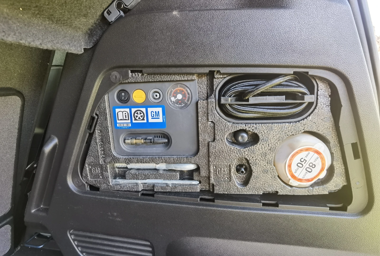 Opel Meriva B, снимка 11 - Автомобили и джипове - 54340255